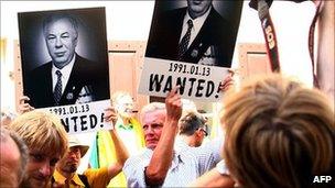 Protest in Vilnius against Austria's release of Mikhail Golovatov, 18 Jul 11