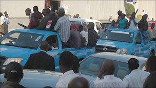 Democratic Progressive Party (DPP) supporters, some holding machetes, on the streets of Blantyre in open trucks on Tuesday 19 July 2011