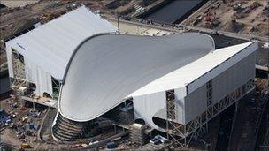 Aquatics centre roof