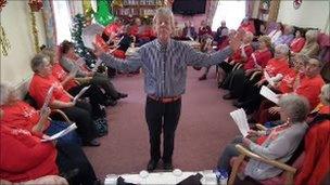 Grenville Jones leads a Golden-Oldies carol service