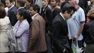 Mark Ronson (foreground)