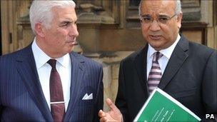 Mitch Winehouse and MP Keith Vaz