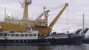 Admiralty salvage vessel - SD Salmoore