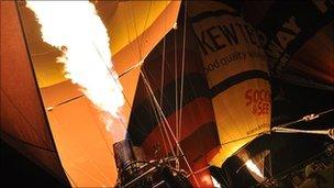 Balloon glow 2010