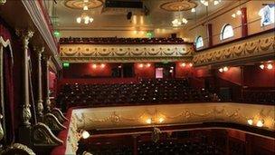 Leeds City Varieties