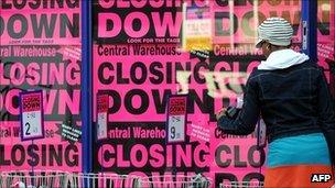 Shop advertising a closing down sale