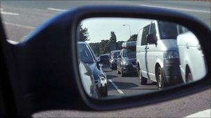 Traffic in mirror