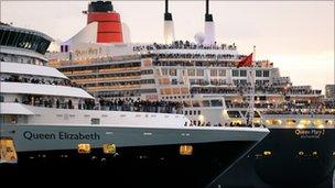 Cunard cruise liners