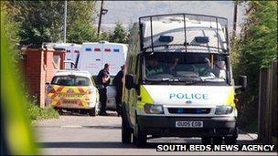 Police at Greenacres travellers' site