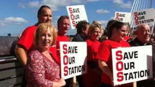 Conservative AM Suzy Davies joins protesters