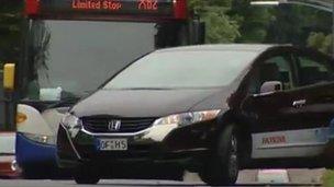 Honda's fuel cell car