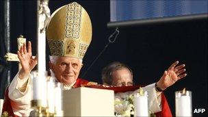 Pope Benedict XVI holds service in eastern Germany