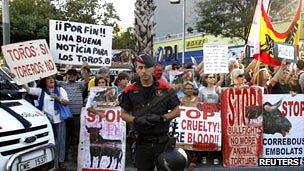 Anti-bullfight protest outside the Monumental arena