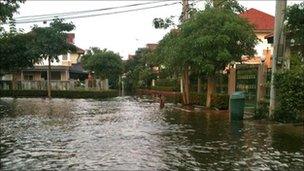 Flooding in Nonthaburi, Thailand. Photo: Chris Rodgers