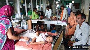 Child suffering from viral encephalitis in a Gorakhpur hospital