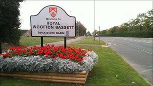 new Royal Wootton Bassett sign