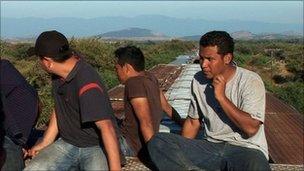 Migrants on top of "La Bestia"