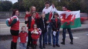 Family of Welsh fans