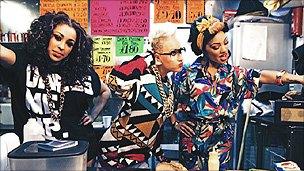 Stooshe