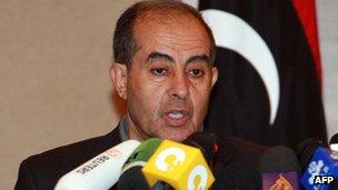 Libya's interim prime minister Mahmud Jibril speaks during a press conference in the Libyan capital Tripoli on October 20, 2011