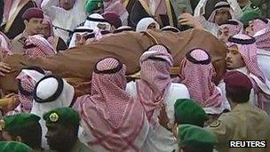 Television footage of the funeral of Crown Prince Sultan bin Abdulaziz al Saud in Riyadh on 25 October 2011