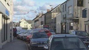 Cars parked on Lammas Street