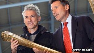 Jonathan Edwards and Sebastian Coe with the Olympic torch