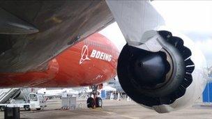 Engine on a Boeing 747 superjumbo