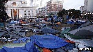 Ogawa plaza after the raid, 14 November 2011