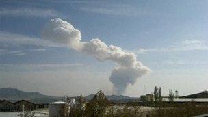 Plume of smoke after the explosion at Bid Ganeh