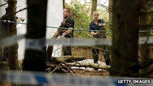 Police Search Redhill Farm for the body of Kate Prout