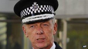 Bernard Hogan-Howe