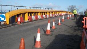 Upton-upon-Severn bridge