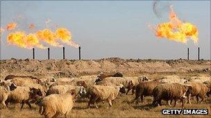 Natural gas flares in Iraq