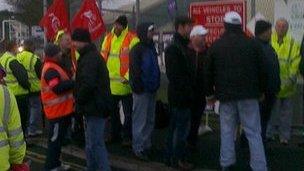 Picket line at Prince Rock refuse depot