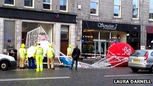 Christmas lights down, in Union Street [Pic: Laura Darnell]