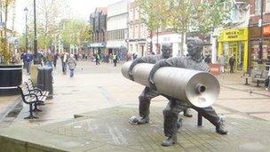 The Lino Sculpture in Staines town centre