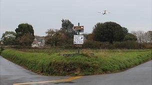 Route de la Tourelle junction with Plaisance Road