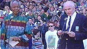 Sir Ewart Bell with Nelson Mandela at the '95 World Cup