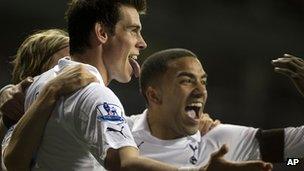 Gareth Bale and Aaron Lennon celebrate a goal