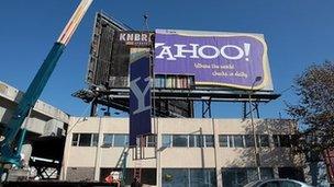 Yahoo billboard being assembled