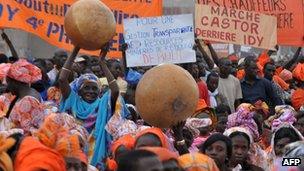 Supporters of Idrissa Seck, mayor of Thies, react during his investiture as candidate for the upcoming presidential elections - 4 January 2012, in Thies