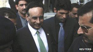 Husain Haqqani (centre), after appearing before the Supreme Court inquiry on Monday 9 January