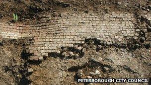 Roman mosaic floor uncovered at excavation in Peterborough