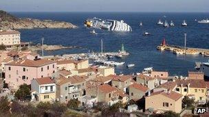 A view of the ship from Giglio