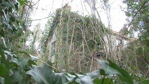 Derelict homes in Sonning Common