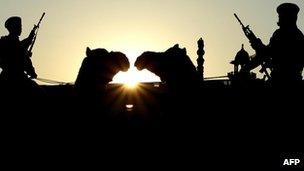 Indian soldiers in a dress rehearsal for Republic Day in Delhi, 24 Jan