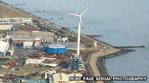 Wind turbine and Ness Point, Lowestoft