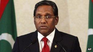 Mohammed Waheed Hassan is sworn in as president of the Maldives in Male on 7 February 2012