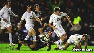 England celebrate scoring their try in the Six Nations game against Scotland at Murrayfield